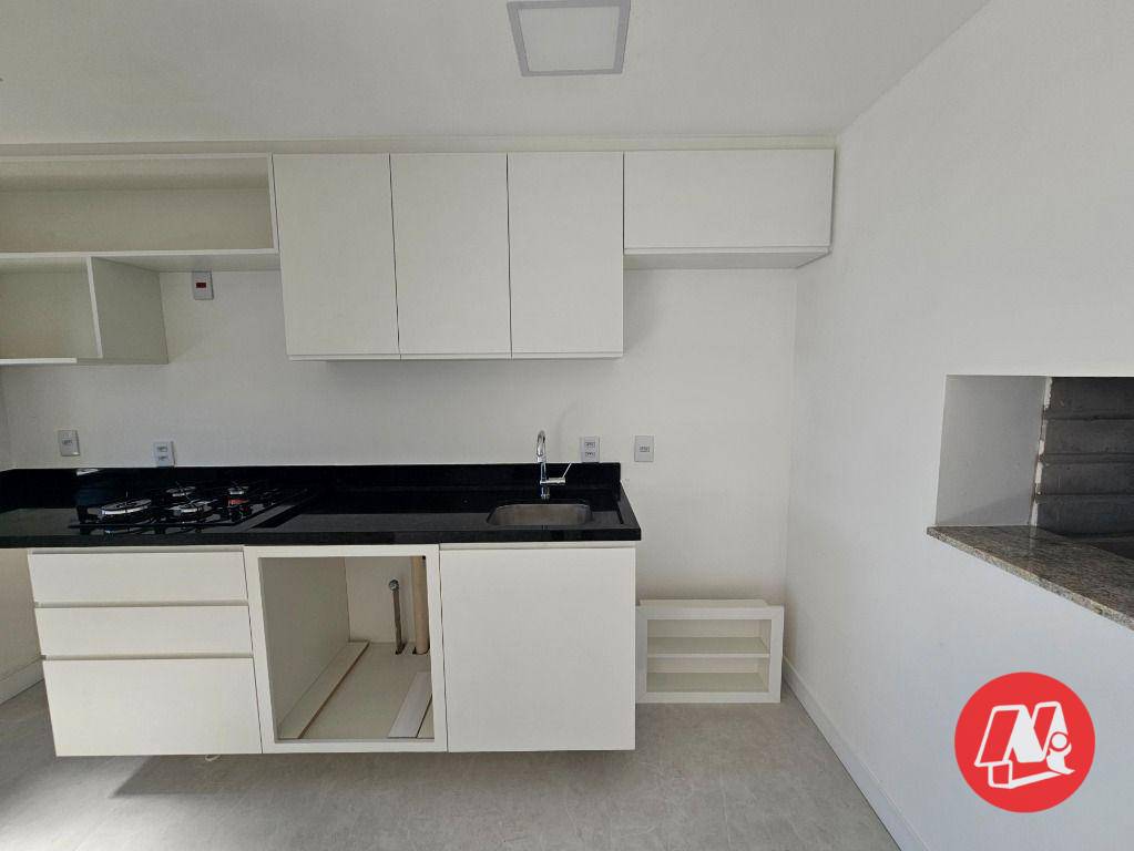 Apartamento para alugar com 2 quartos, 65m² - Foto 10