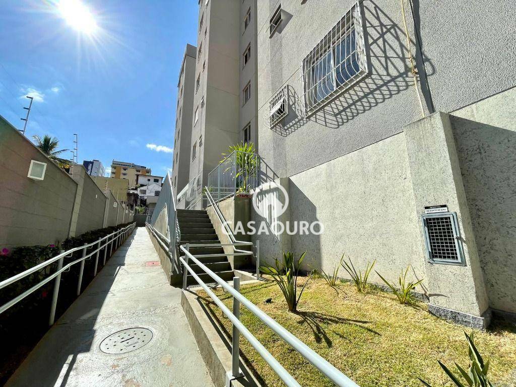 Apartamento à venda com 2 quartos, 50m² - Foto 33