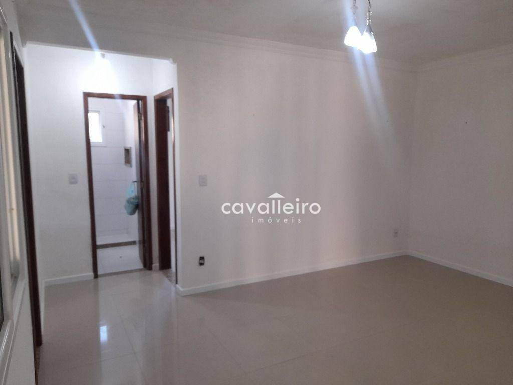 Casa à venda com 2 quartos, 100m² - Foto 3