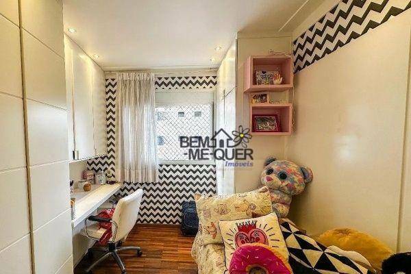 Apartamento à venda com 3 quartos, 115m² - Foto 12