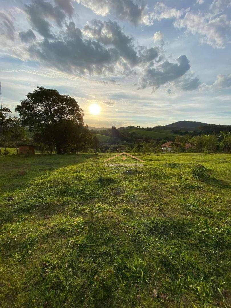 Terreno à venda, 5600M2 - Foto 1