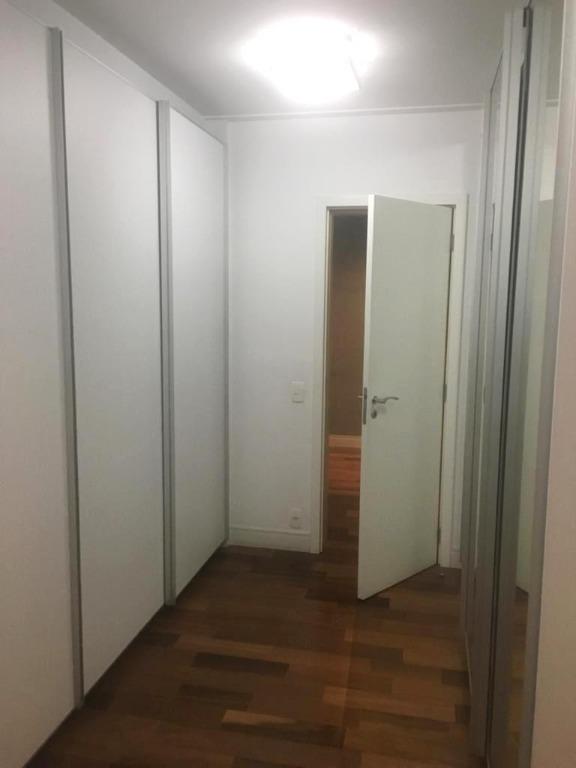 Apartamento à venda com 3 quartos, 213m² - Foto 13