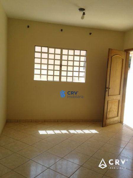 Casa à venda com 3 quartos, 120m² - Foto 4