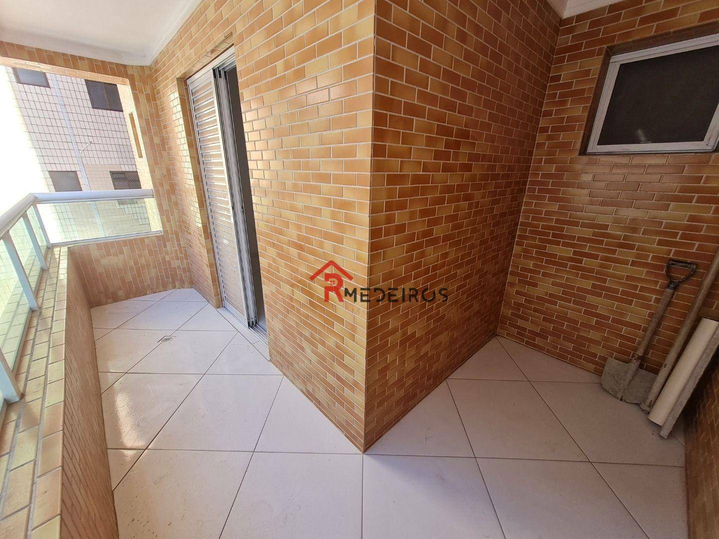 Apartamento à venda com 2 quartos, 75m² - Foto 13