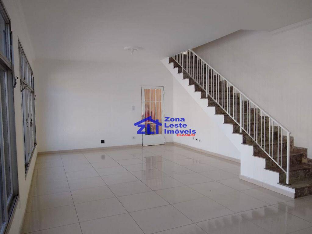 Sobrado, 3 quartos, 187 m² - Foto 2