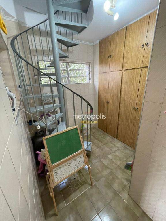 Sobrado à venda com 3 quartos, 294m² - Foto 9