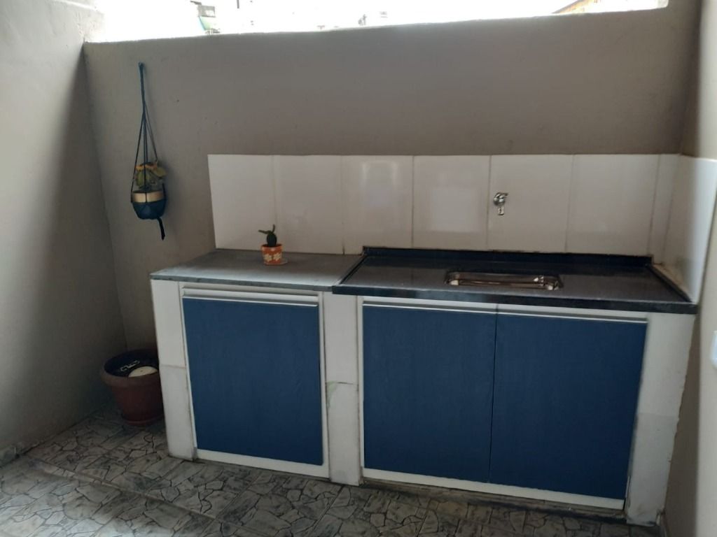 Sobrado à venda com 2 quartos, 68m² - Foto 18