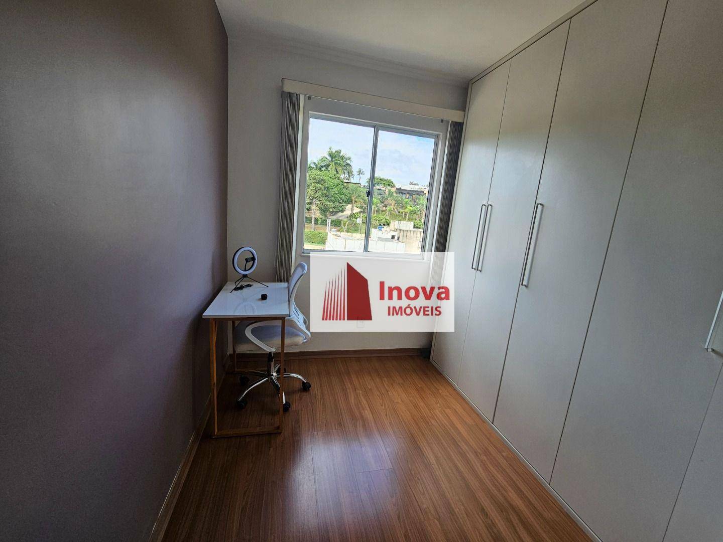 Apartamento à venda com 2 quartos, 60m² - Foto 15