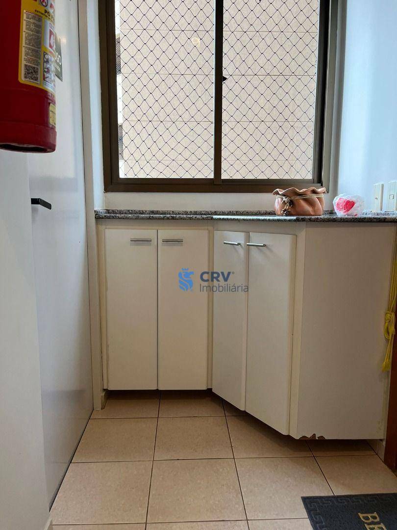 Apartamento à venda com 3 quartos, 188m² - Foto 25