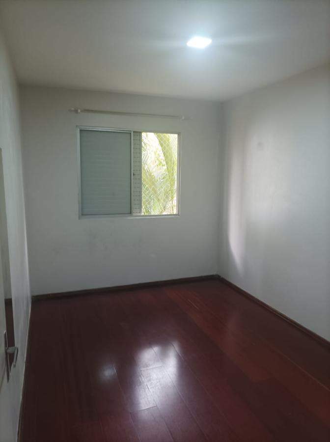 Apartamento à venda com 2 quartos, 62m² - Foto 11