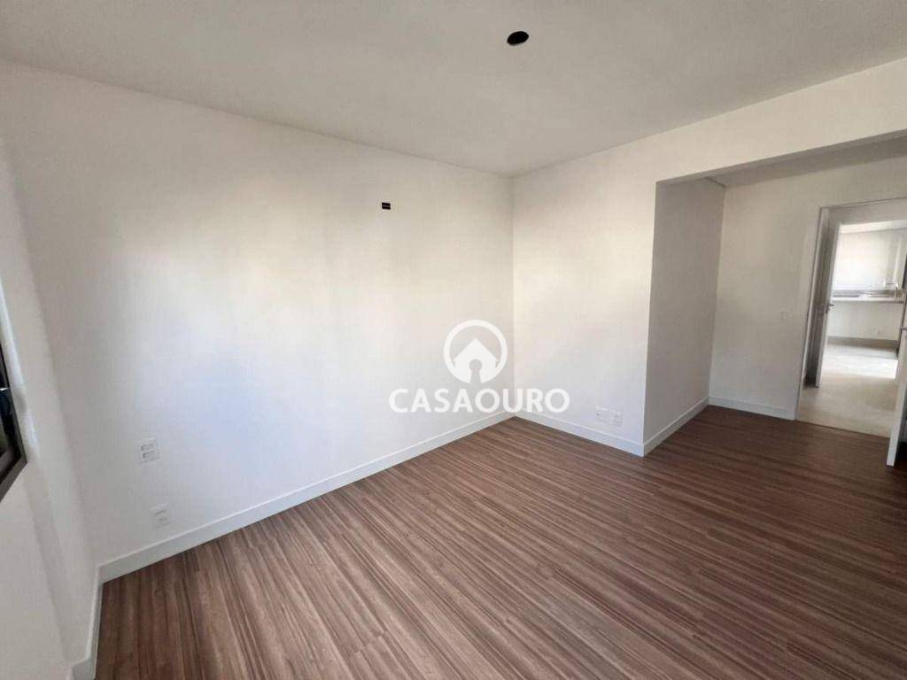 Apartamento à venda com 3 quartos, 86m² - Foto 18