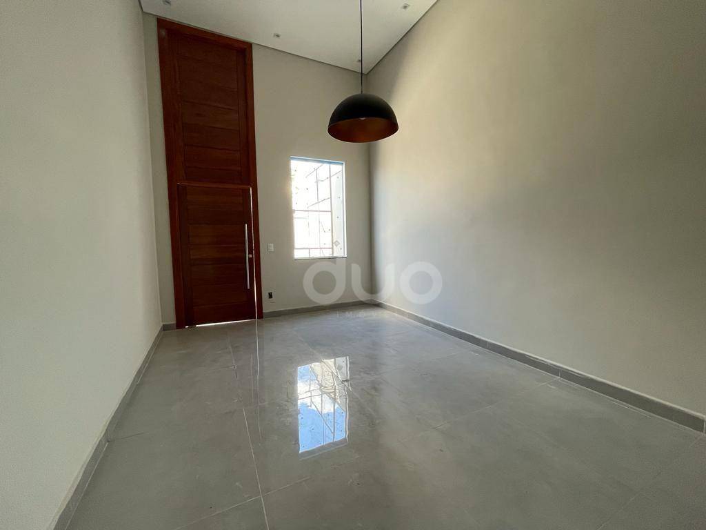 Casa à venda com 3 quartos, 150m² - Foto 2