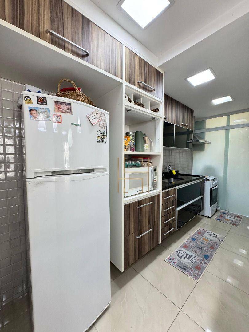 Apartamento à venda com 3 quartos, 85m² - Foto 27