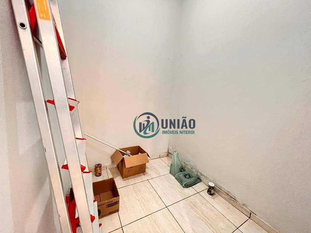 Apartamento à venda com 2 quartos, 70m² - Foto 17