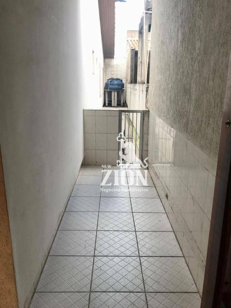 Sobrado à venda com 3 quartos, 120m² - Foto 23