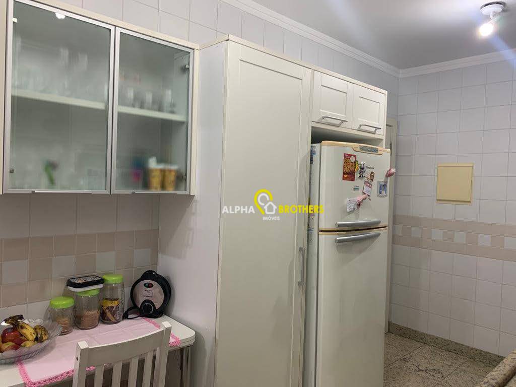 Apartamento à venda com 3 quartos, 94m² - Foto 6