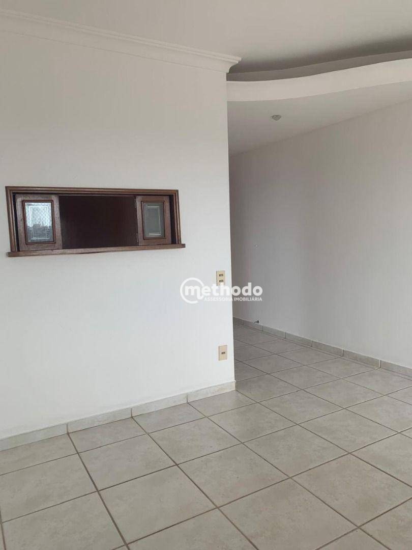 Apartamento à venda com 3 quartos, 75m² - Foto 3