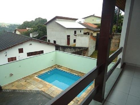 Casa de Condomínio para alugar com 3 quartos, 300m² - Foto 3