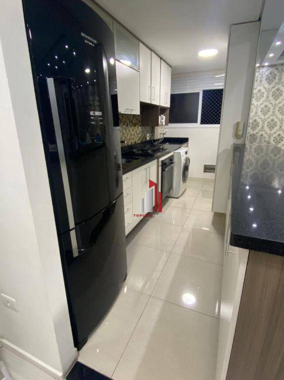 Apartamento à venda com 2 quartos, 60m² - Foto 11