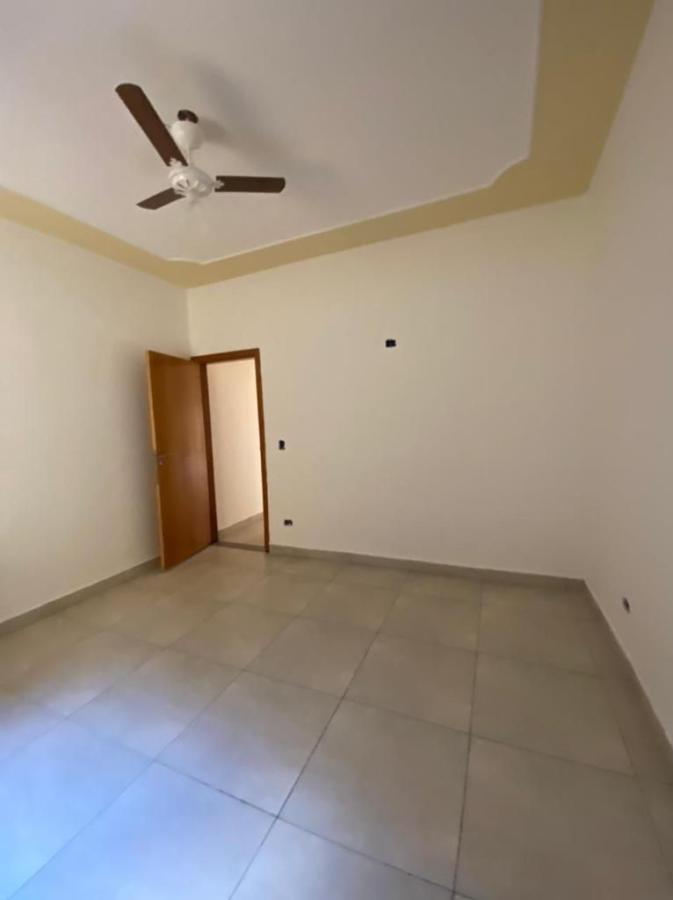 Casa à venda com 3 quartos, 380m² - Foto 16