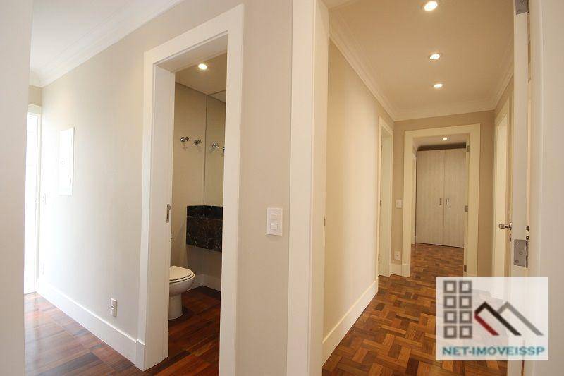 Apartamento à venda e aluguel com 3 quartos, 210m² - Foto 13