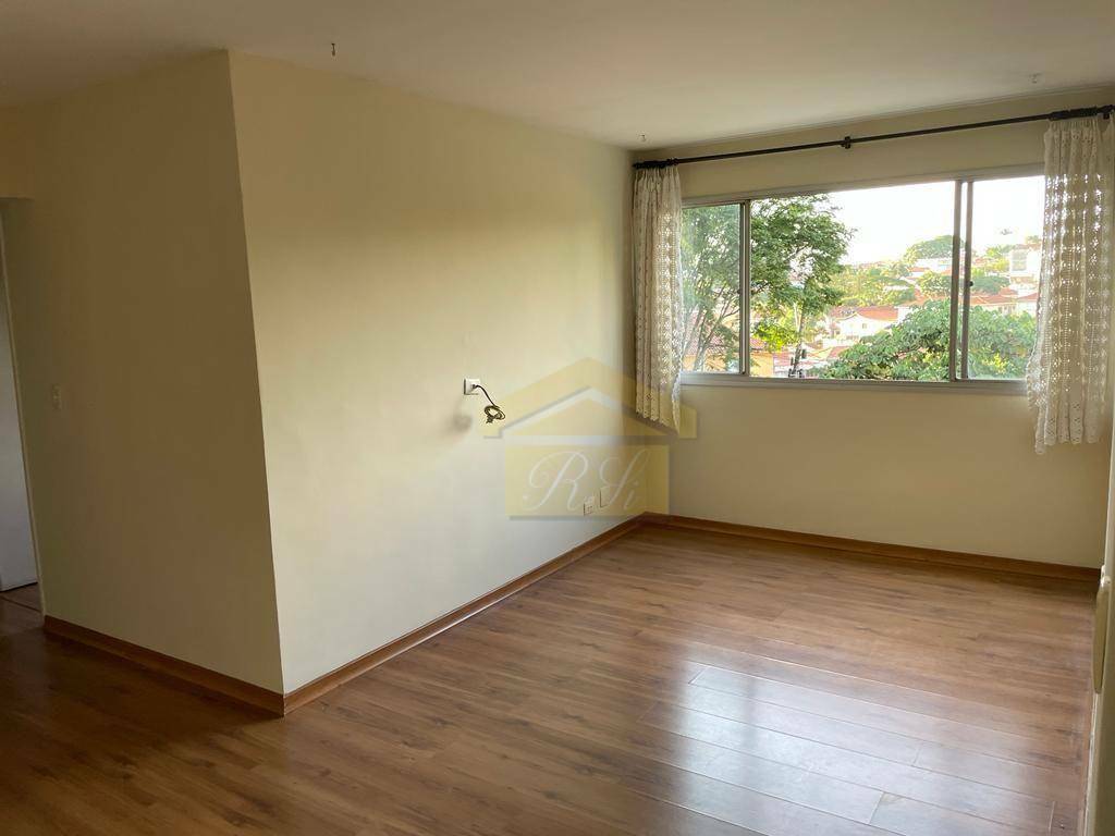 Apartamento à venda com 3 quartos, 70m² - Foto 1