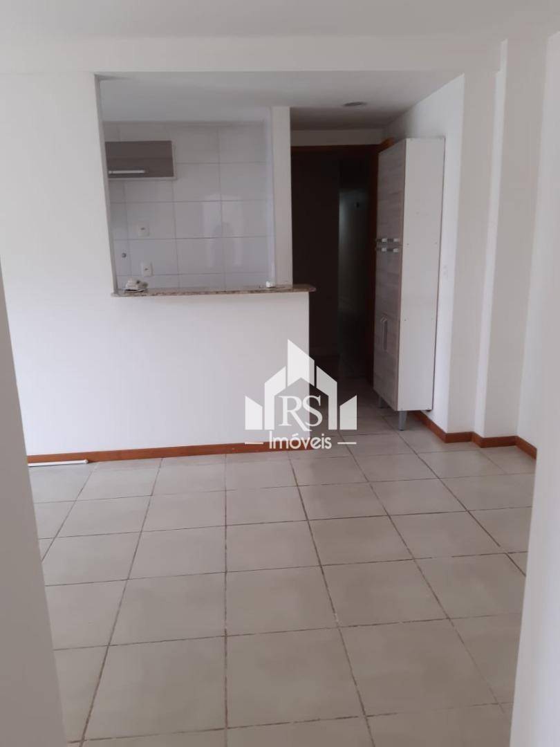 Apartamento à venda com 2 quartos, 60m² - Foto 27