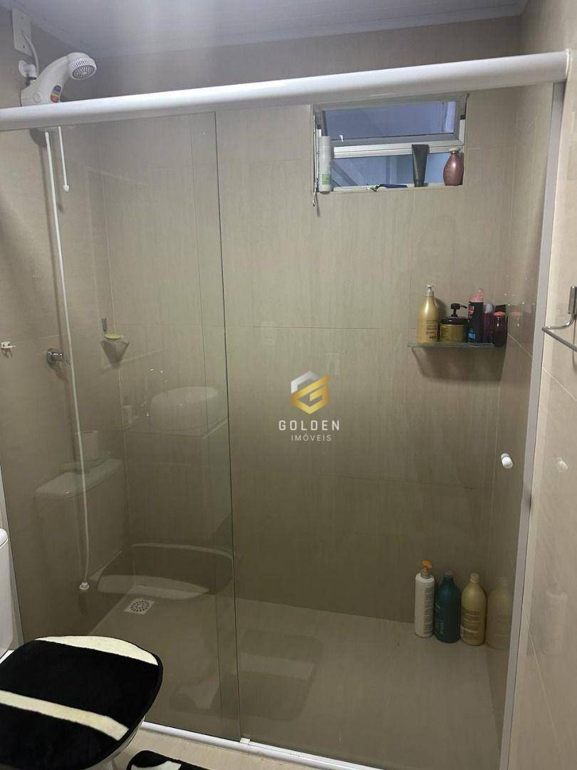 Casa de Condomínio à venda com 5 quartos, 225m² - Foto 18