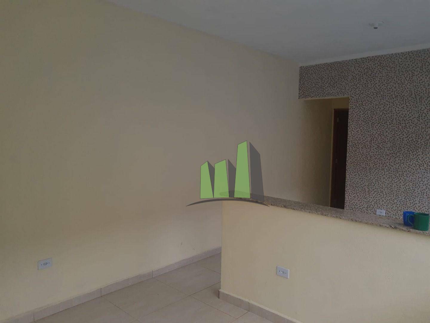 Casa à venda com 2 quartos, 55m² - Foto 4