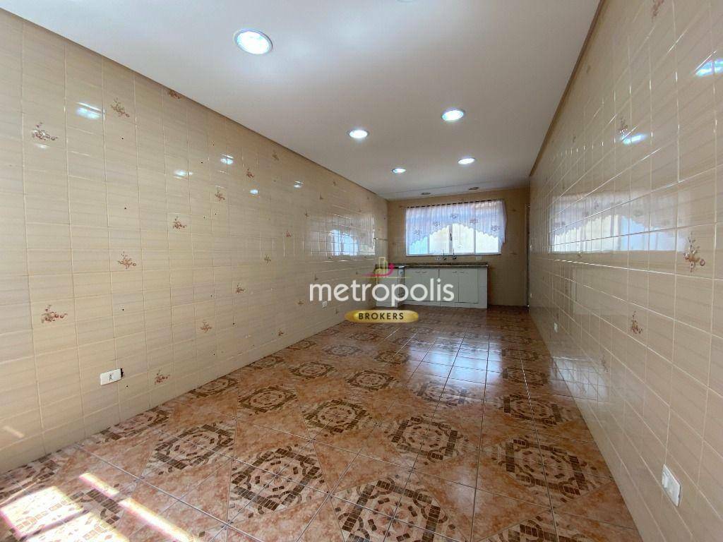 Casa à venda com 3 quartos, 250m² - Foto 23