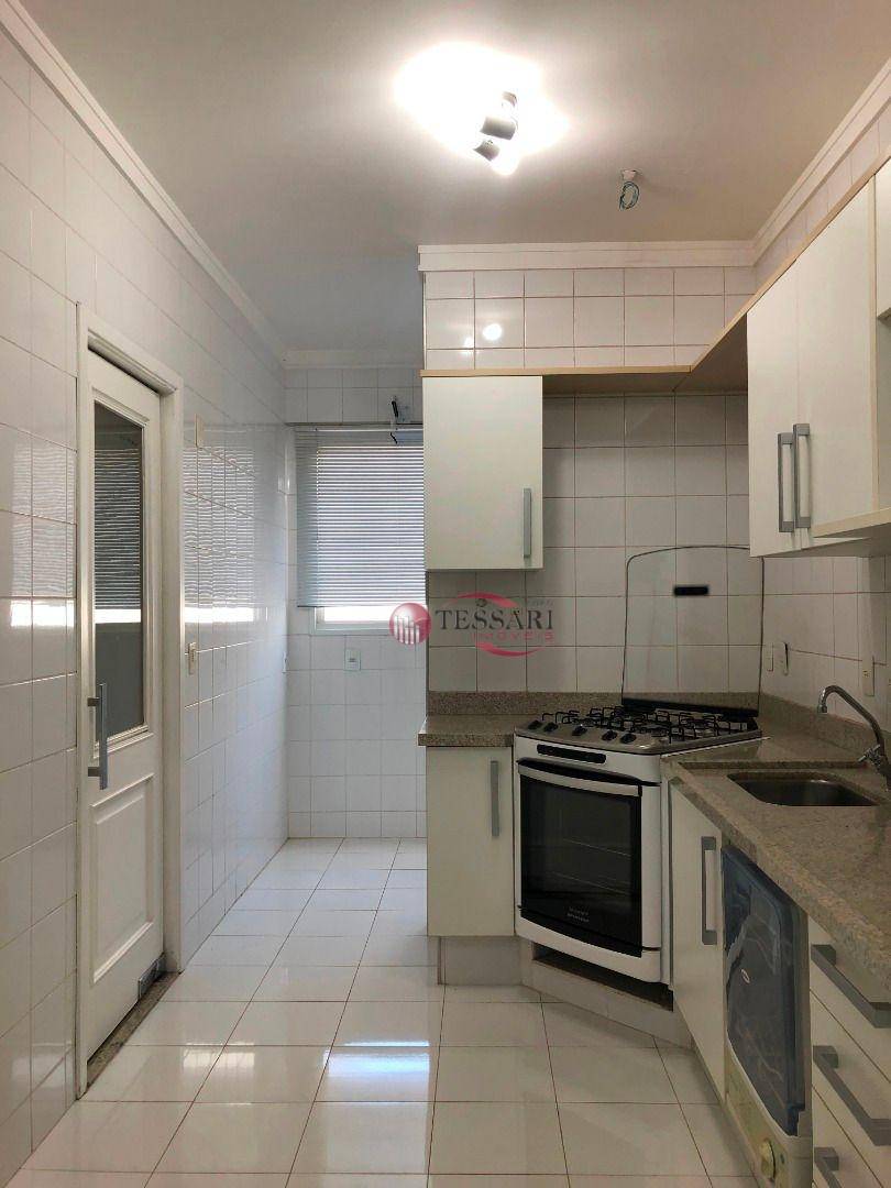 Apartamento à venda com 2 quartos, 70m² - Foto 4