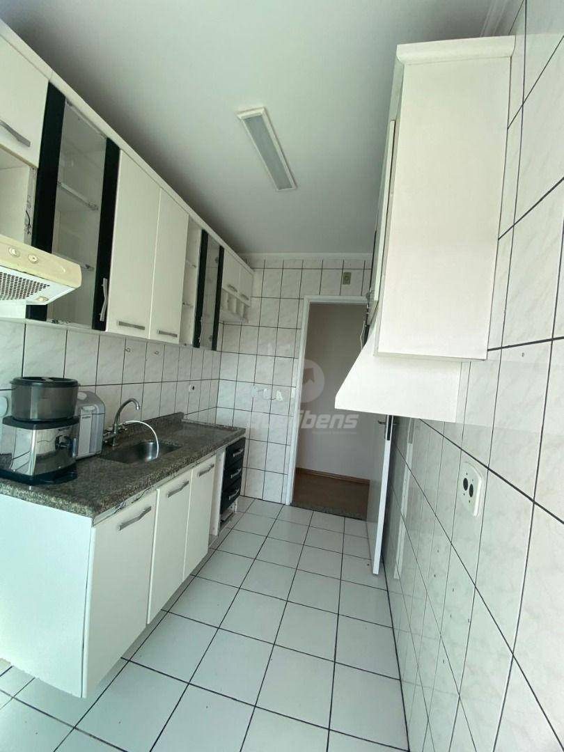 Apartamento para alugar com 2 quartos, 50m² - Foto 7