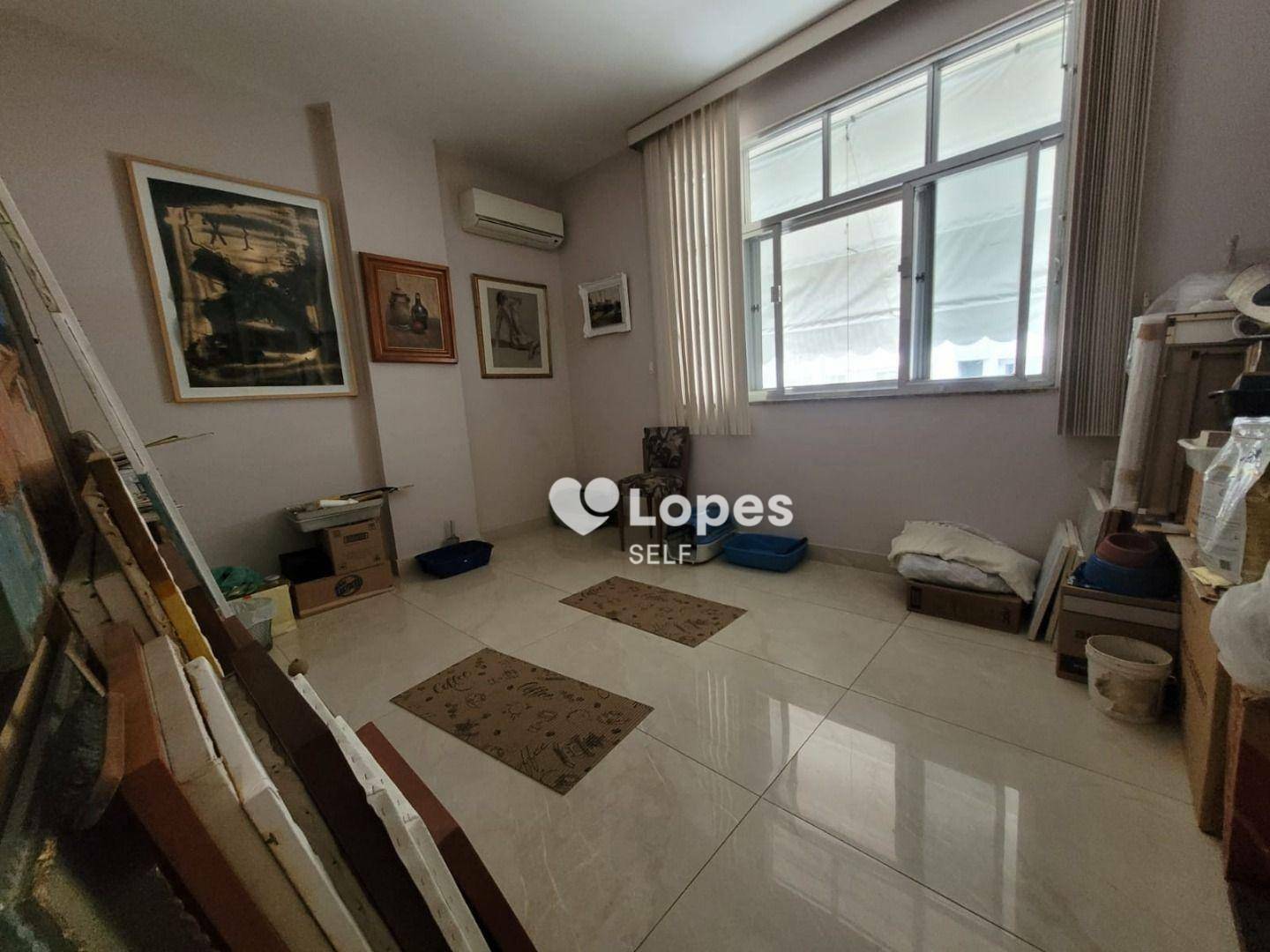 Apartamento à venda com 3 quartos, 128m² - Foto 3