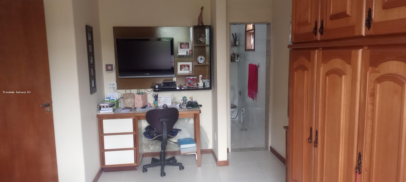 Casa de Condomínio à venda com 5 quartos, 160m² - Foto 13