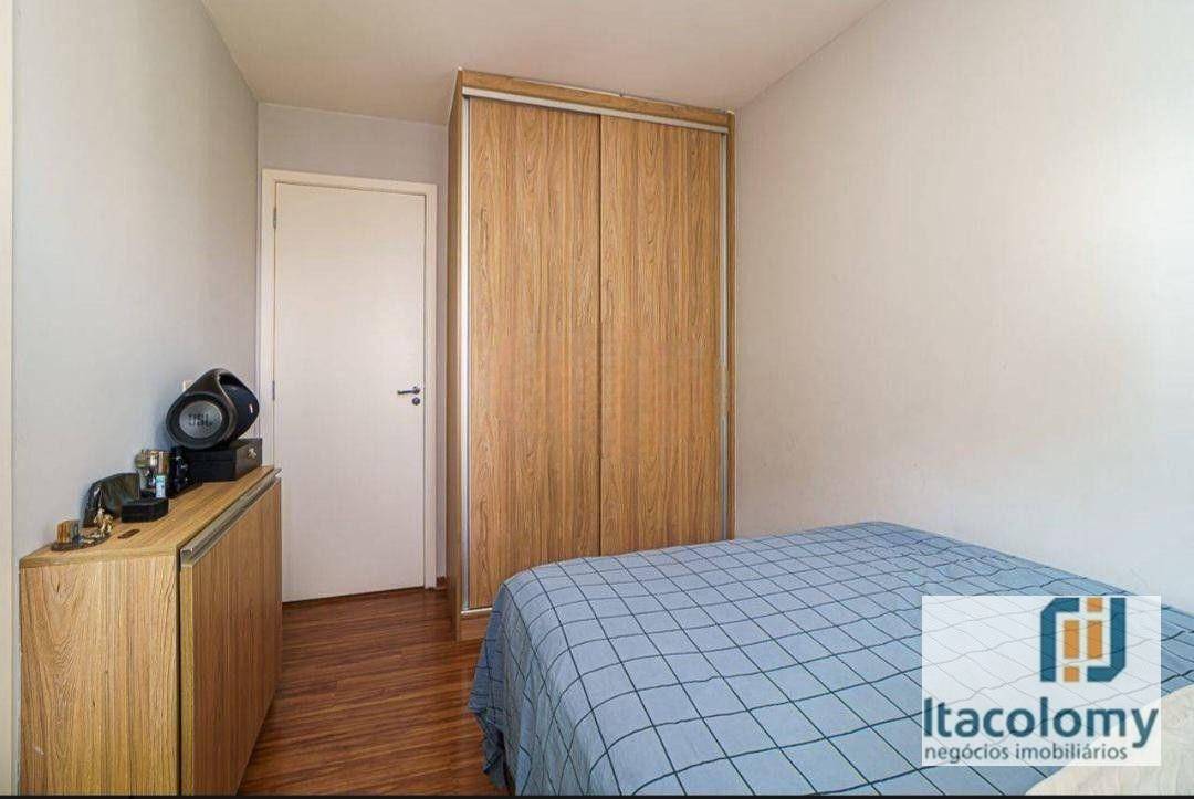 Apartamento à venda com 3 quartos, 83m² - Foto 26