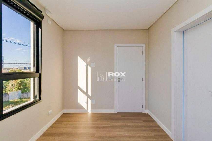 Casa à venda com 3 quartos, 210m² - Foto 42