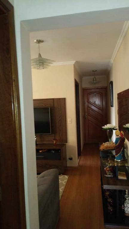 Apartamento à venda com 2 quartos, 66m² - Foto 4