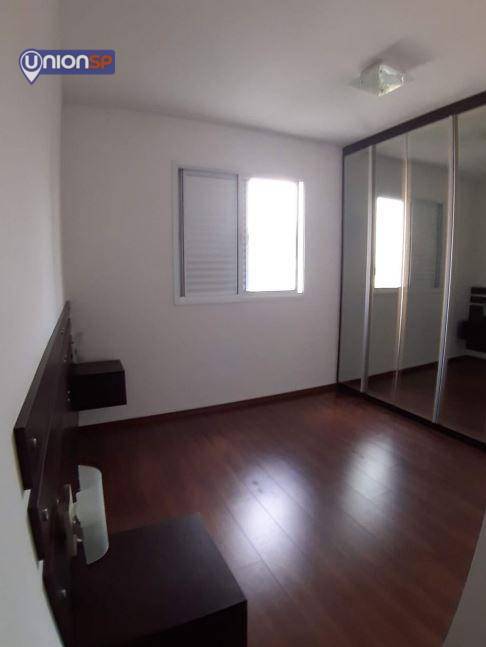 Apartamento à venda com 2 quartos, 63m² - Foto 4