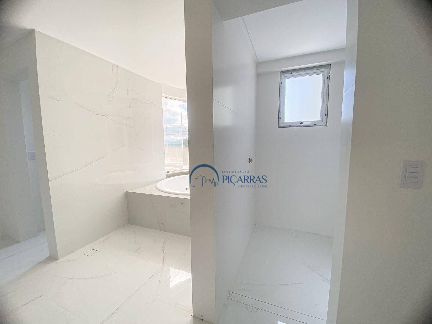 Apartamento à venda com 5 quartos, 611m² - Foto 22