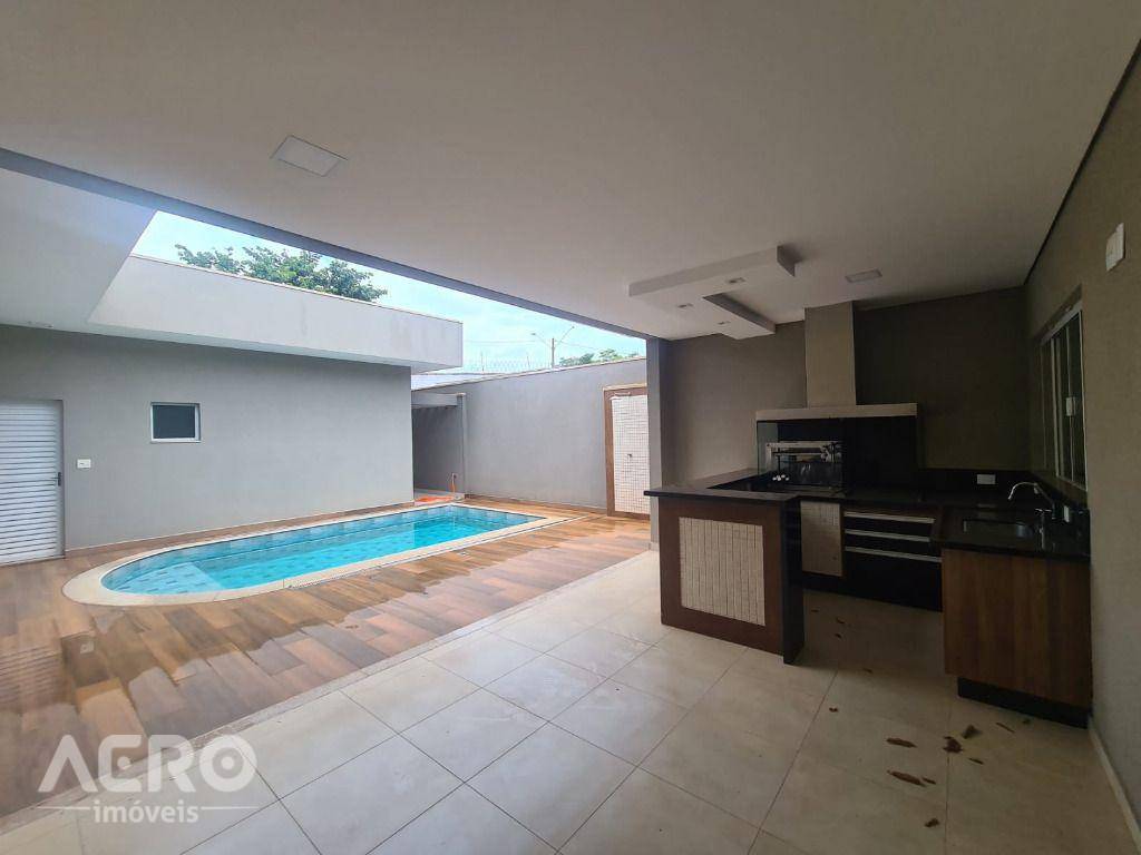 Casa de Condomínio à venda com 3 quartos, 240m² - Foto 19