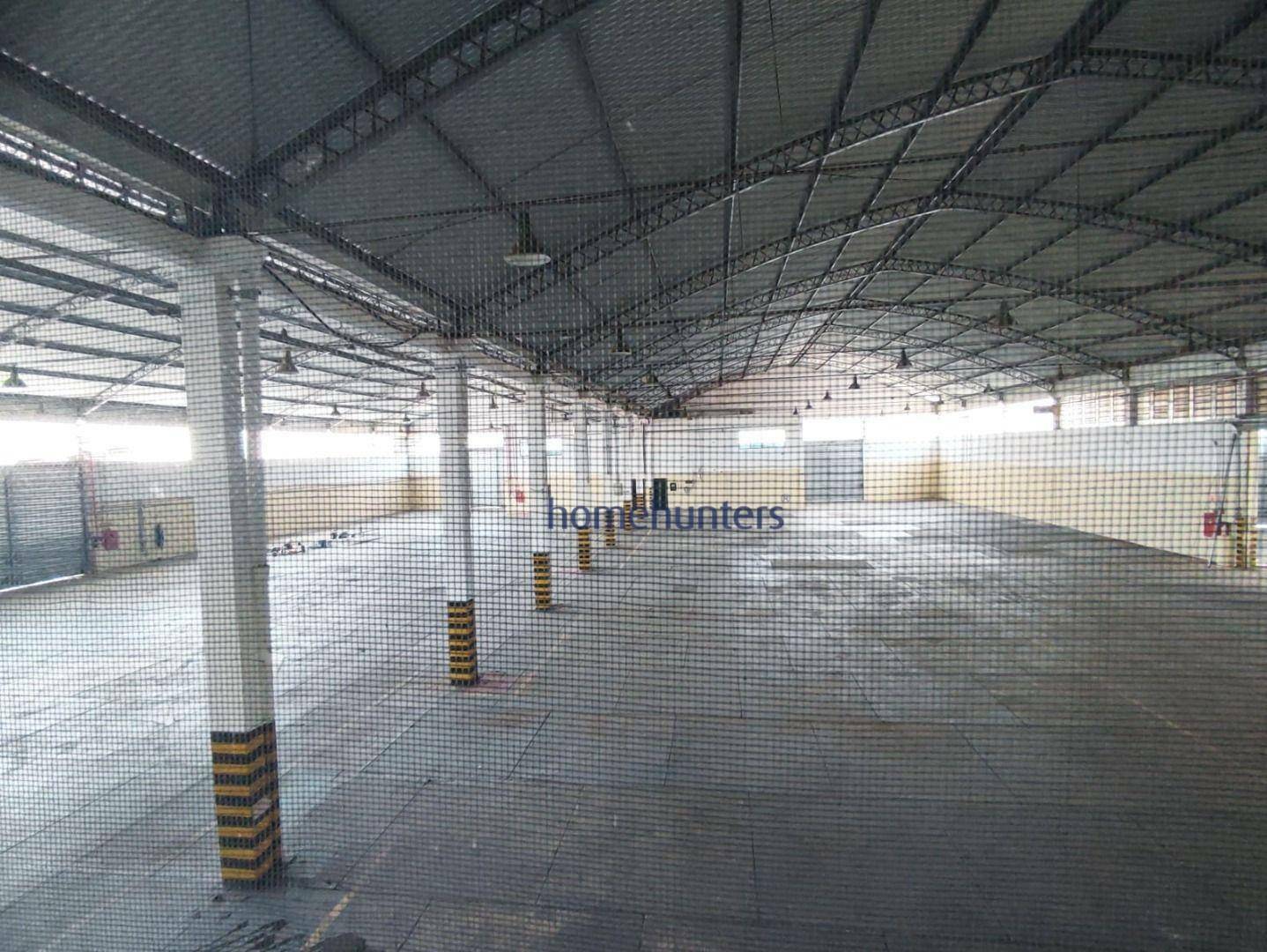 Depósito-Galpão-Armazém para alugar, 2700m² - Foto 31