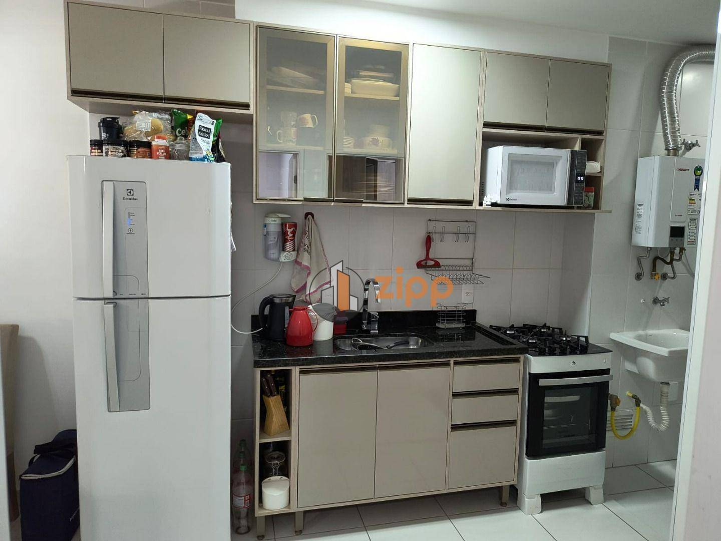 Apartamento à venda com 2 quartos, 63m² - Foto 7