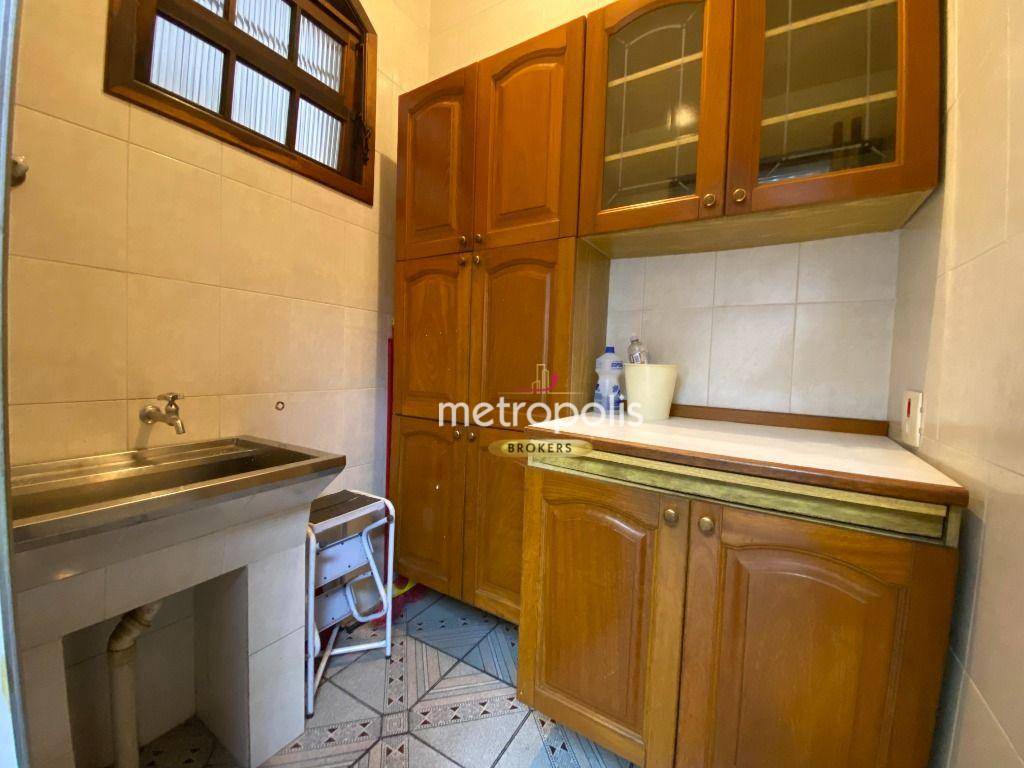 Sobrado à venda com 3 quartos, 300m² - Foto 6