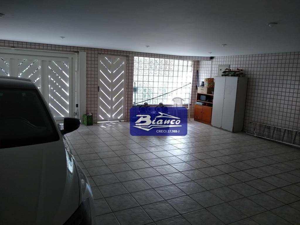 Sobrado à venda com 3 quartos, 330m² - Foto 44