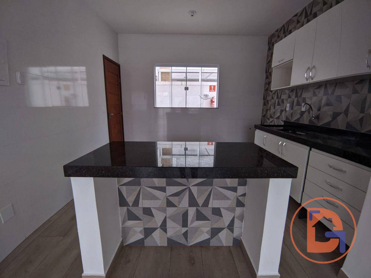 Casa à venda com 3 quartos, 98m² - Foto 17