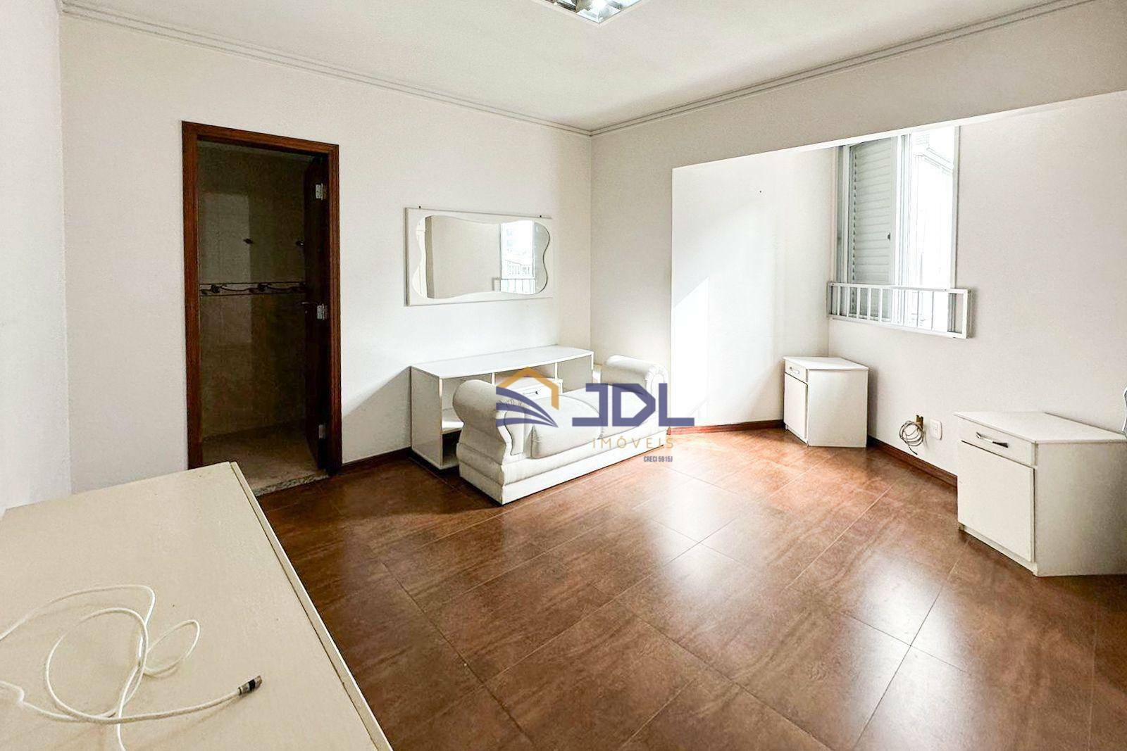 Apartamento à venda com 4 quartos, 120m² - Foto 6