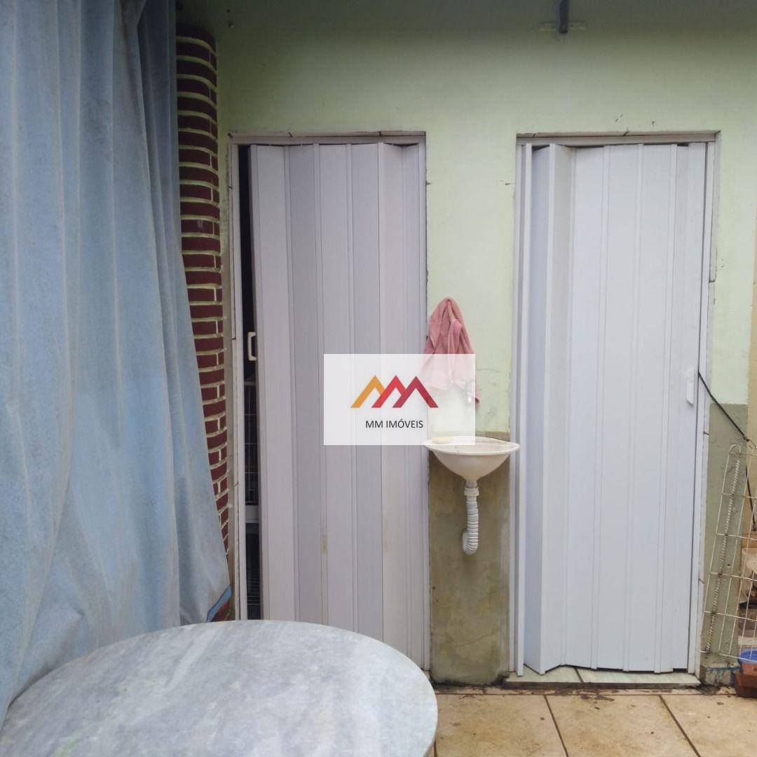 Chácara à venda com 3 quartos, 205m² - Foto 13