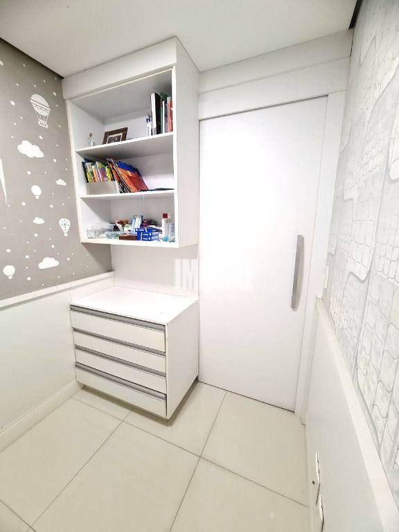 Apartamento à venda com 3 quartos, 70m² - Foto 25