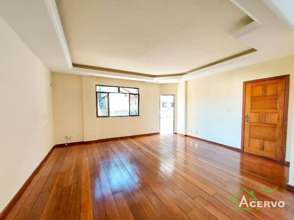 Apartamento à venda com 4 quartos, 203m² - Foto 4