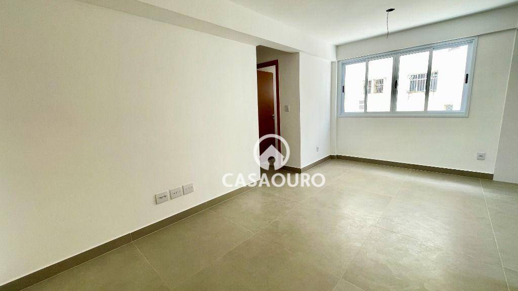 Apartamento à venda com 2 quartos, 62m² - Foto 3